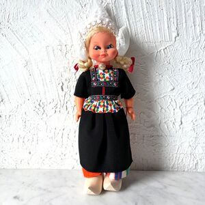 Vintage Rozetta Dutch Girl Doll Amsterdam Holland Folk Costume Wooden Shoes 13"